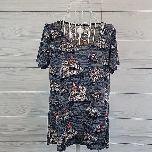 LukaRoe t-shirt bundle printed fun themed and super soft Size S - Picture 4 of 9